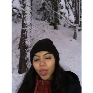 Meet your Posher, Karla